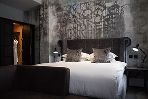 Malmaison Reading