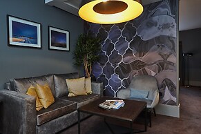 Malmaison Reading