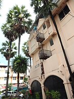 Boomerang Inn