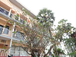Boomerang Inn