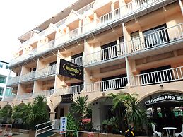 Boomerang Inn
