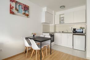 Prince Apartments