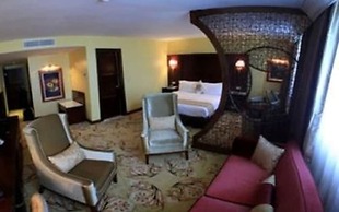 Oasis Hotel