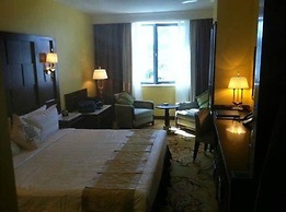 Oasis Hotel
