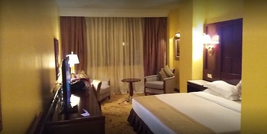 Oasis Hotel