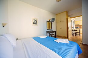 Iliana Hotel