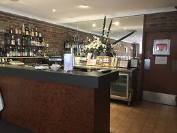 Abcot Inn