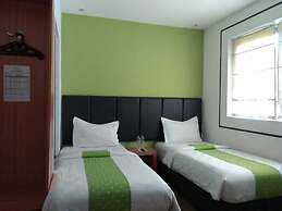 Arbor Biz Hotel