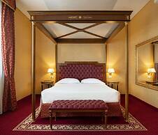 Hotel Maxim