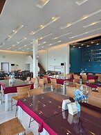 The Green Beach Resort