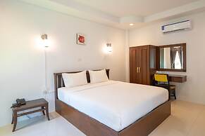 The Green Beach Resort