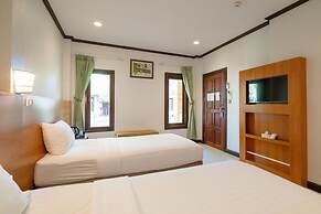The Green Beach Resort