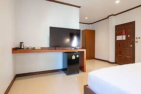 The Green Beach Resort