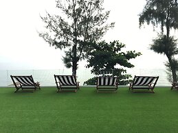 SiamBeach Resort