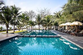 SiamBeach Resort