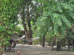 Chitwan Gaida Lodge