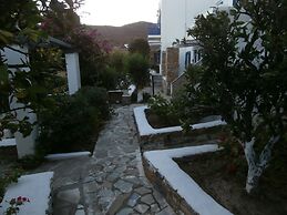 Galini Bungalows