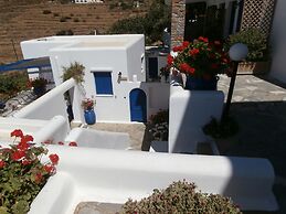 Galini Bungalows