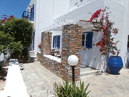 Galini Bungalows