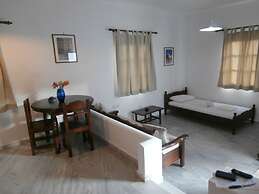 Galini Bungalows