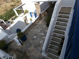 Galini Bungalows