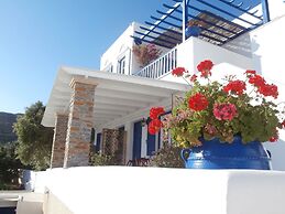 Galini Bungalows