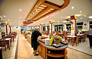Lek Villa