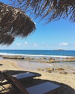 PHEIA, Vriniotis Resorts