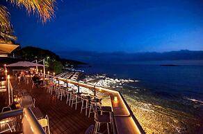 PHEIA, Vriniotis Resorts