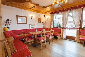 Hotel La Vallee Blanche