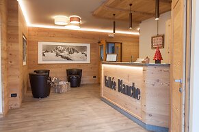 Hotel La Vallee Blanche