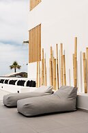 Petradi Beach Lounge Hotel