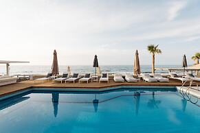 Petradi Beach Lounge Hotel