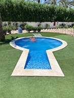 Dive Inn Resort