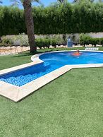 Dive Inn Resort