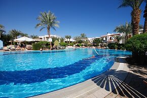 Dive Inn Resort