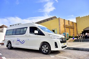 Dive Inn Resort