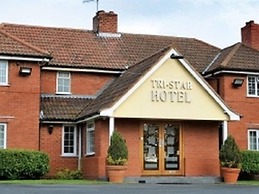 Tri-star Hotel