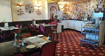 Blenheim Mount Hotel