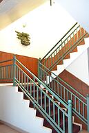West Plaza Hotel Downtown