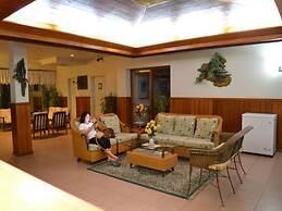West Plaza Hotel Downtown