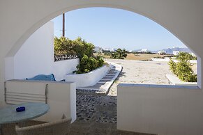 Thira's Dolphin