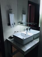 Paradiso Boutique Suites