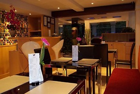 Paradiso Boutique Suites