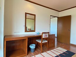 Thipurai Beach Hotel