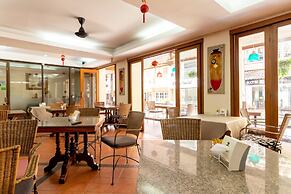 Thipurai Beach Hotel