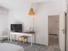Parosland Hotel