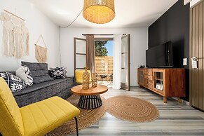 Parosland Hotel