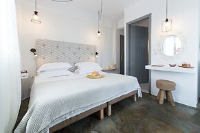 Evi Rooms