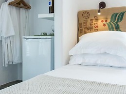 Evi Rooms